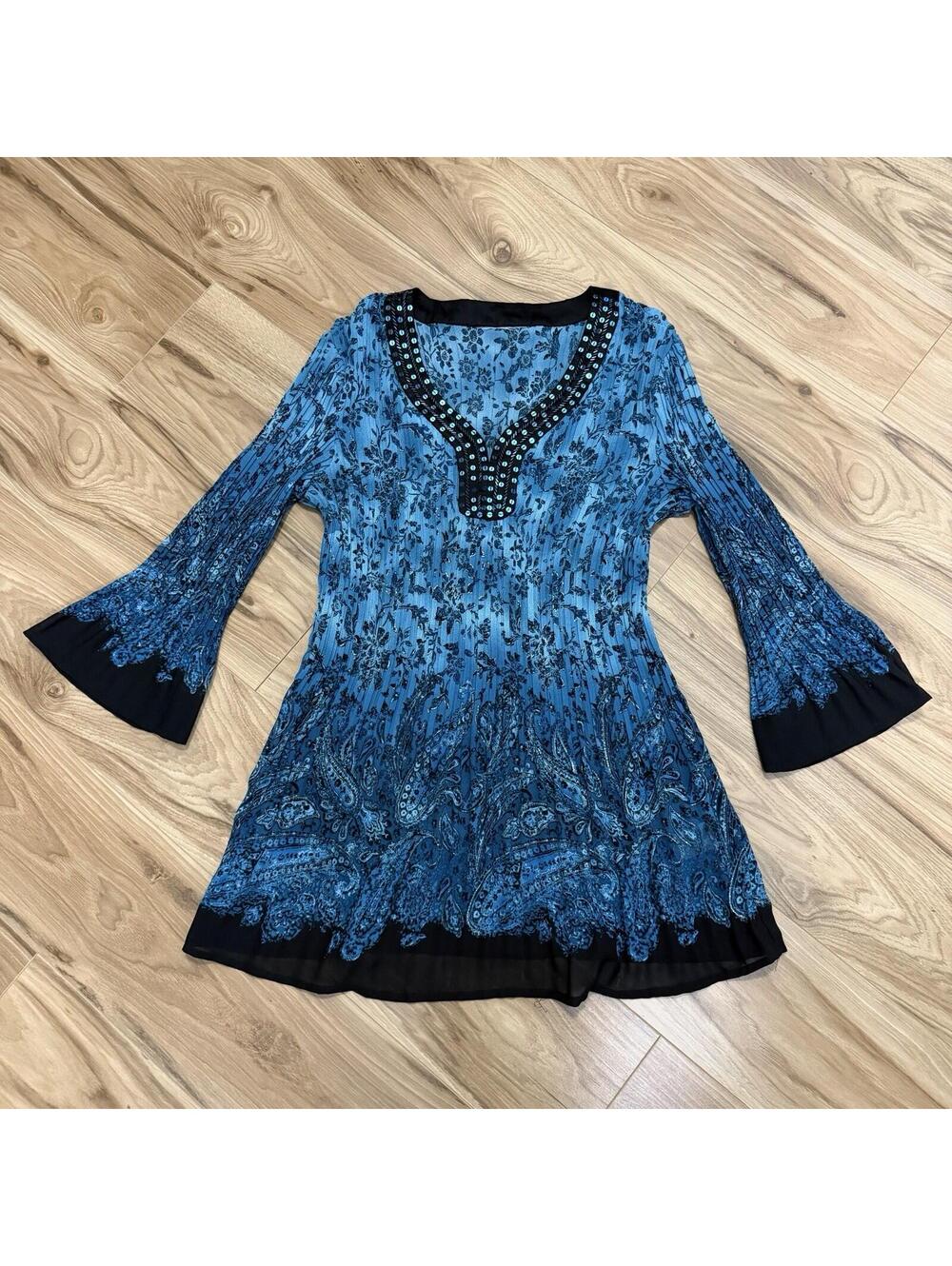 Blue Paisley Floral Bell Sleeve Tunic Top S Sequin V-Neck Boho Whimsigoth